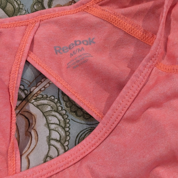 Workout Tops - Picture 2 of 4